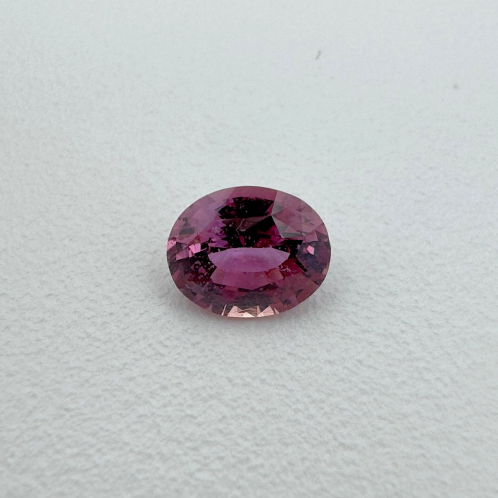 Natural Brownish Pink Sapphire – 1.23 ct Oval - Image 4
