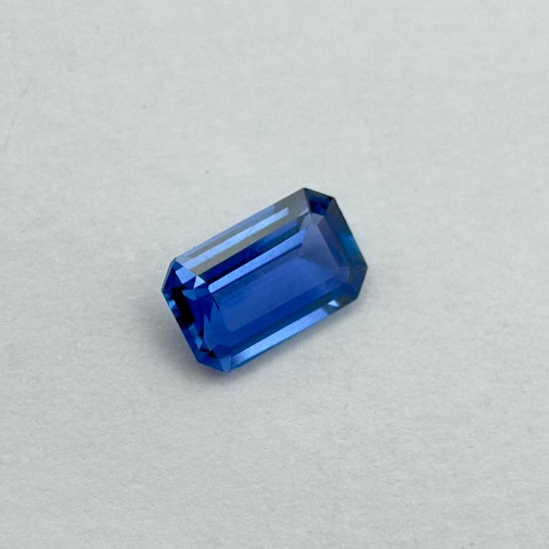Unheated Cornflower Blue Natural Sapphire - Perfection - Image 7