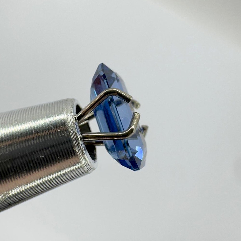 Unheated Cornflower Blue Natural Sapphire - Perfection - Image 5