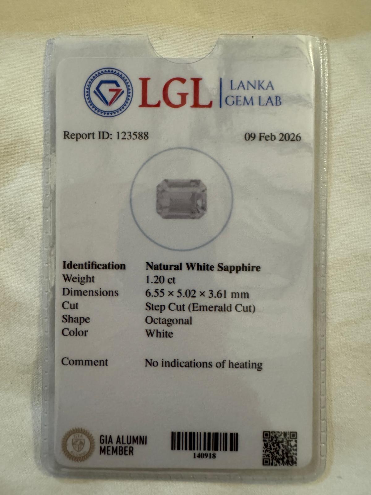 Natural White Sapphire - 1.20ct Emerald Cut - Image 6