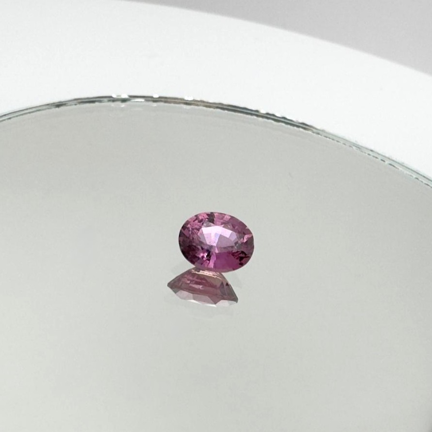 Natural Brownish Pink Sapphire – 1.23 ct Oval - Image 2