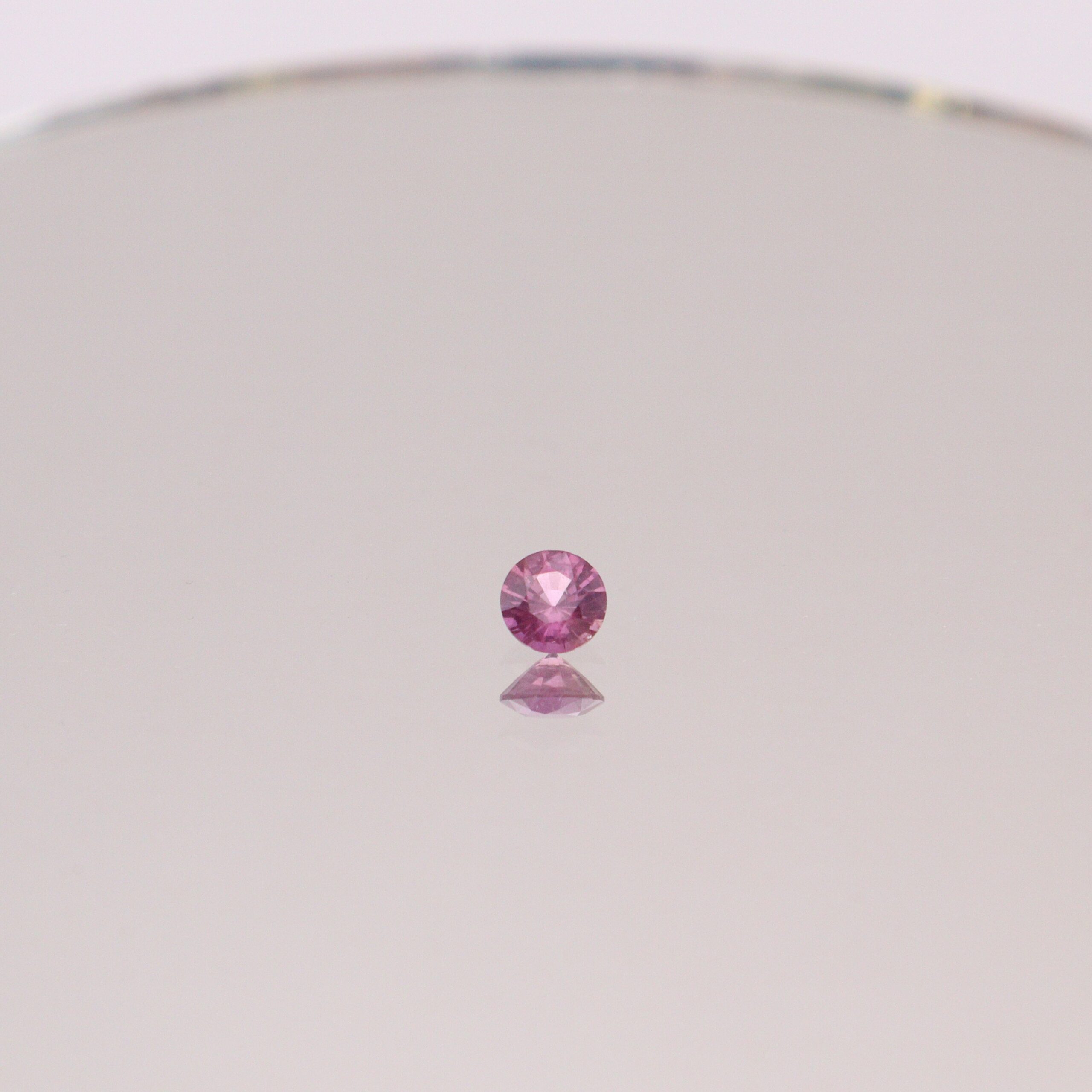 Natural Sri Lankan Pink Sapphire – 0.30ct Round - Image 2