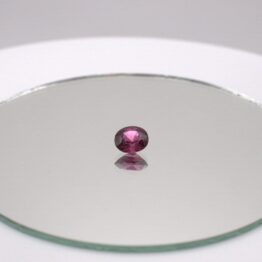 Natural Garnet – Dark Pink – 2.70 ct Oval