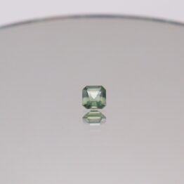 Green sapphire