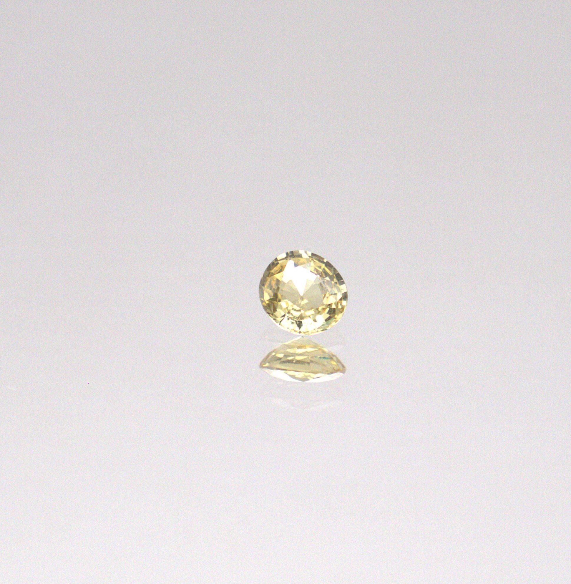 Natural Sri Lankan Yellow Sapphire – 0.45 ct Round