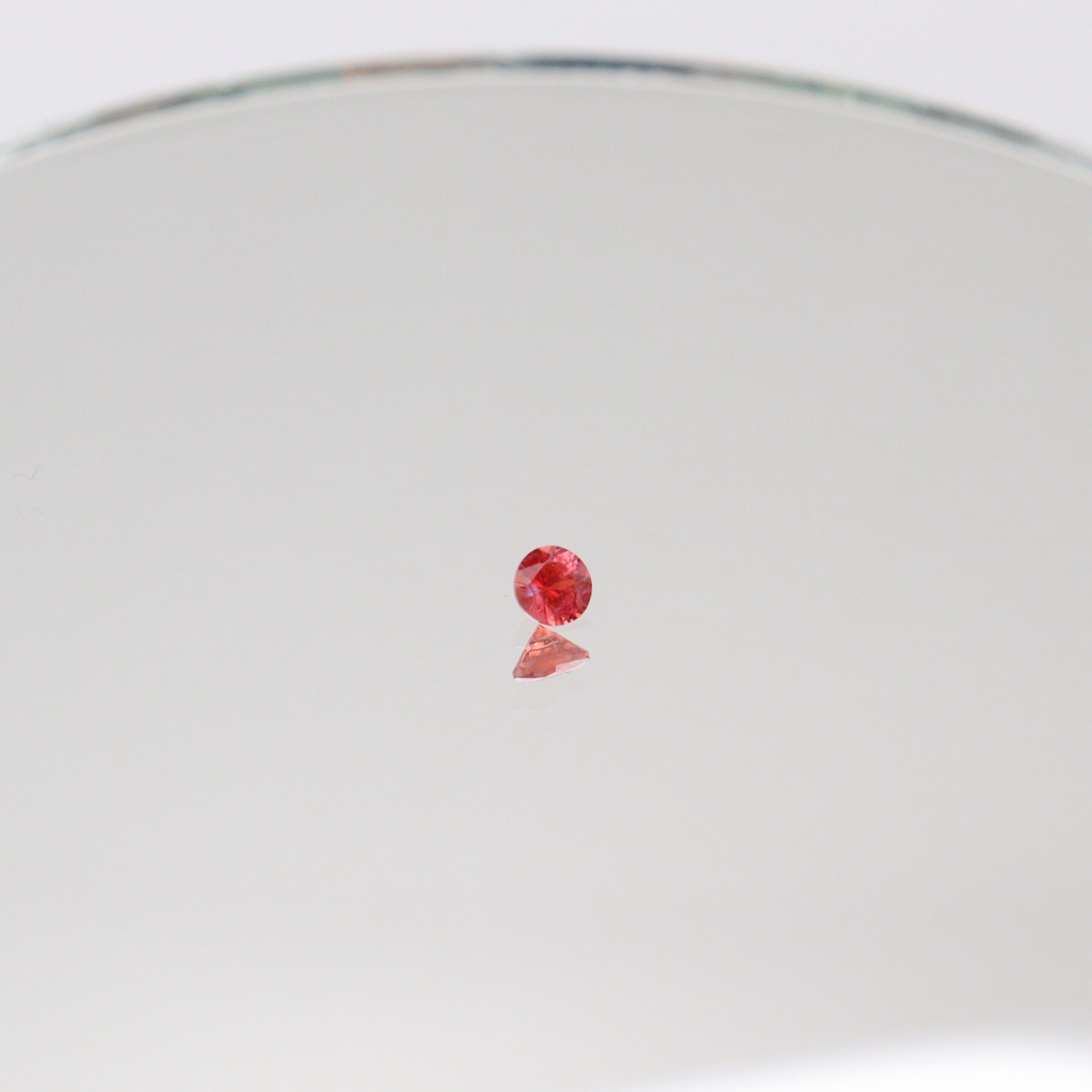 Natural Sri Lankan Padparadscha Sapphire – 0.20 ct Round - Image 2