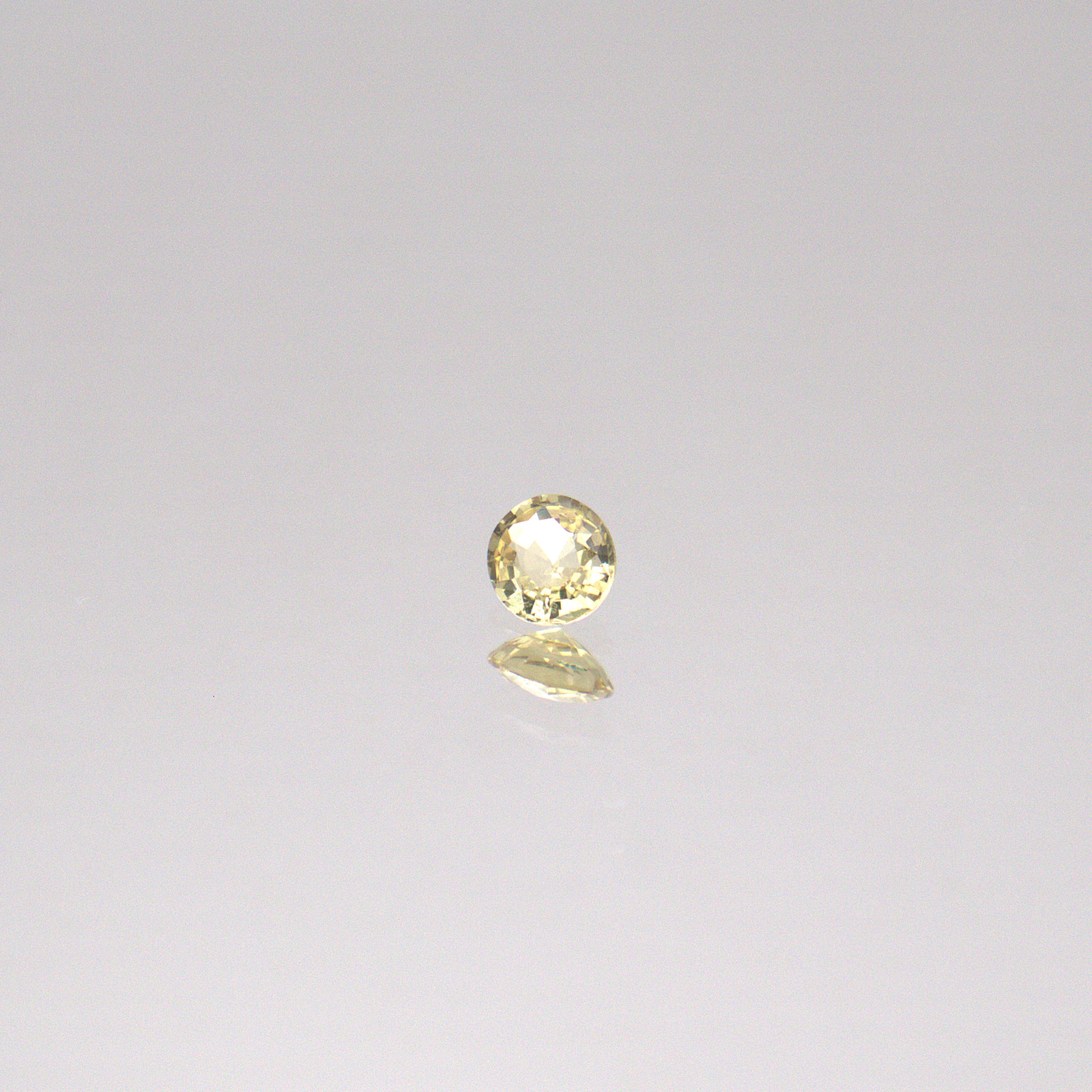 Natural Sri Lankan Yellow Sapphire – 0.45 ct Round - Image 2