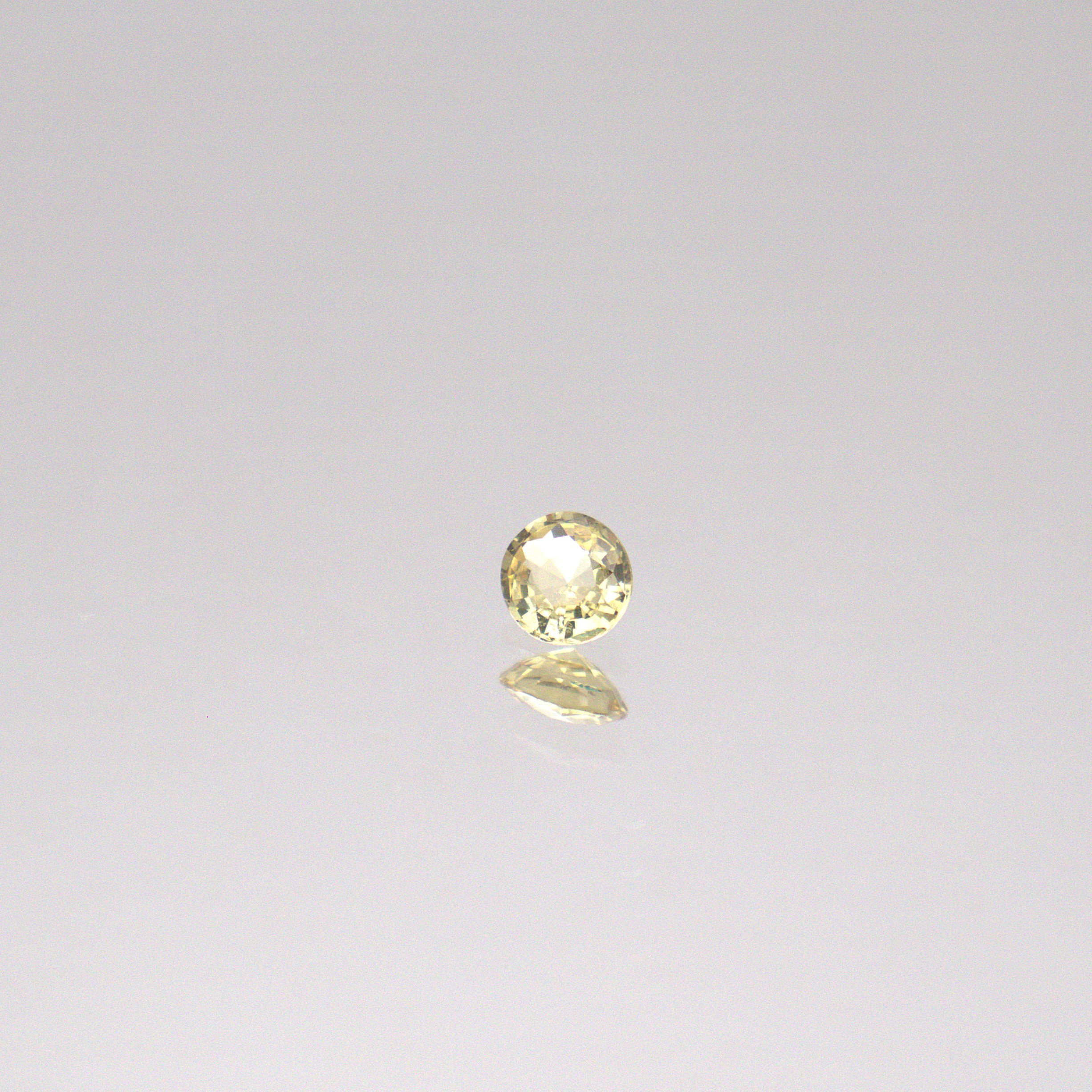 Natural Sri Lankan Yellow Sapphire – 0.45 ct Round - Image 3