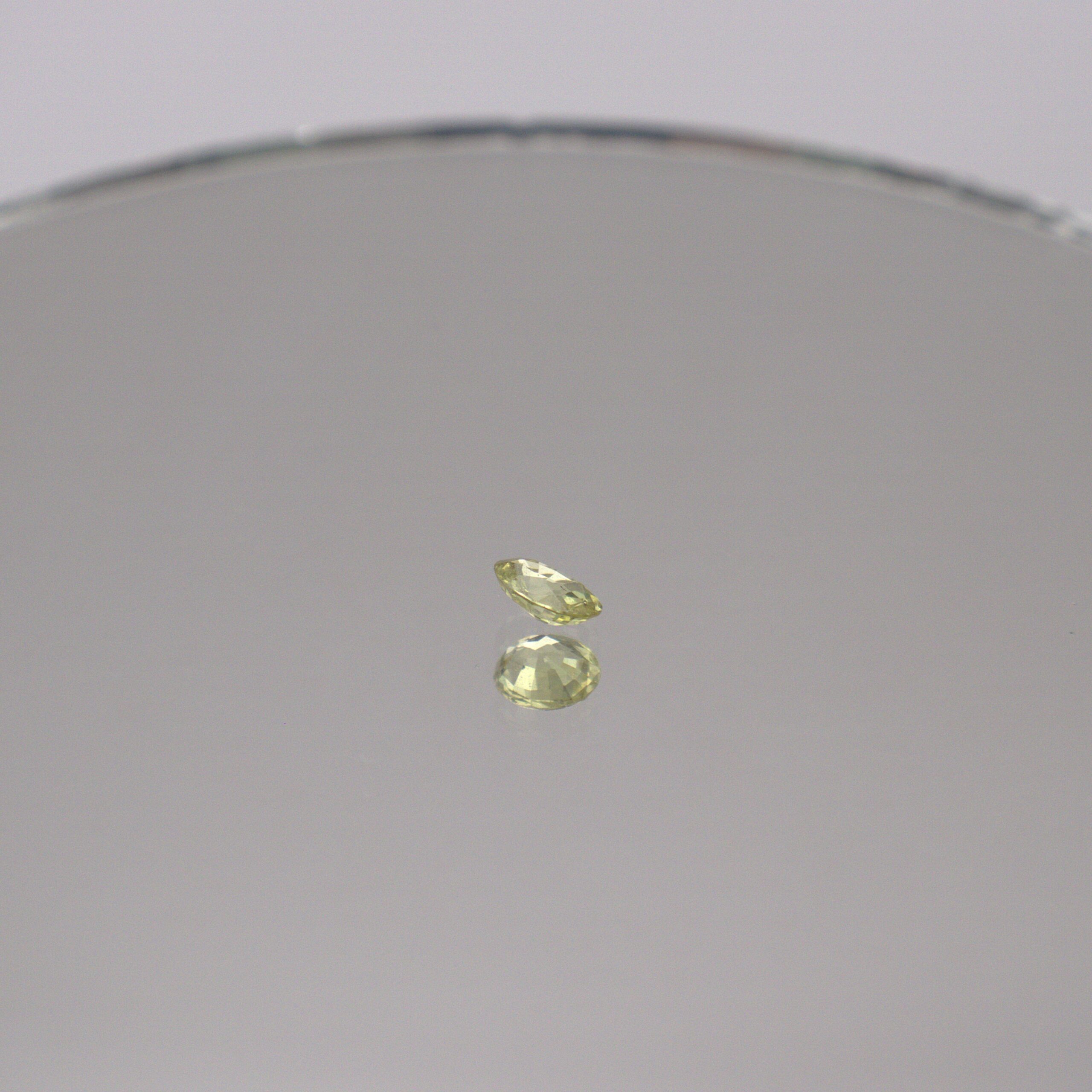 Natural Sri Lankan Yellow Sapphire – 0.30 ct Oval - Image 4